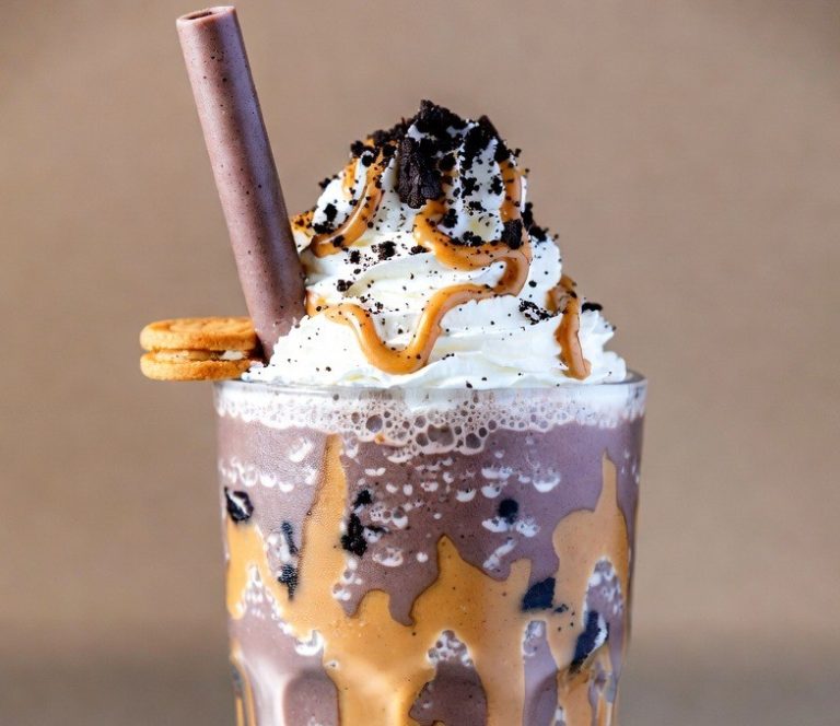 Peanut Butter Oreo Shake